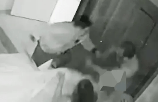 Florida Man Stabs Wife And Her Side Dude After Catching Her Cheating