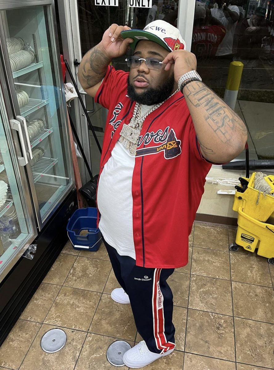 Rod Wave’s Height & Weight Leaked In Arrest Record, Weighs 350Lbs & Is 5’6ft Tall