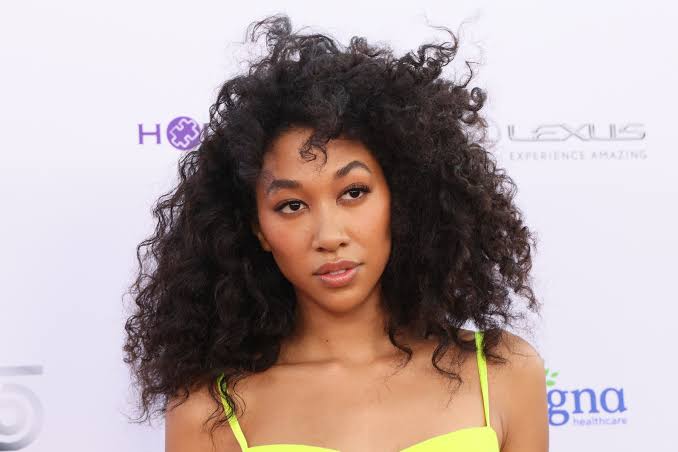 Fans Express Concern Over Aoki Lee Simmons’ Skinny Look