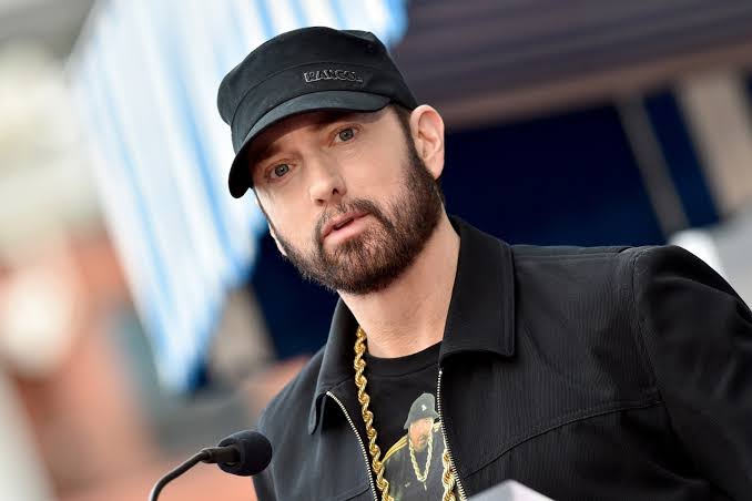 Eminem Disses Kendrick Lamar’s Critics On New Album