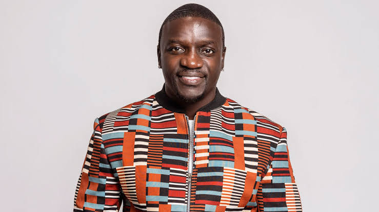 Akon Sings “Locked Up” While Police Arrest A Child Predator On Livestream