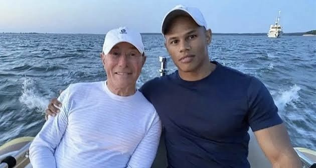 Billionaire David Geffen Files For Divorce From Go-Go Dancer Husband, With No Prenup