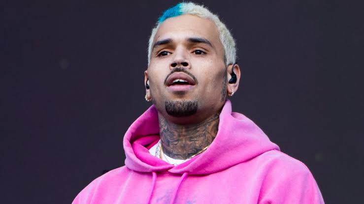 Chris Brown Allegedly Sang For Inmates In UK Jail, Leaving A Heartfelt Note To Inmate Called Dave