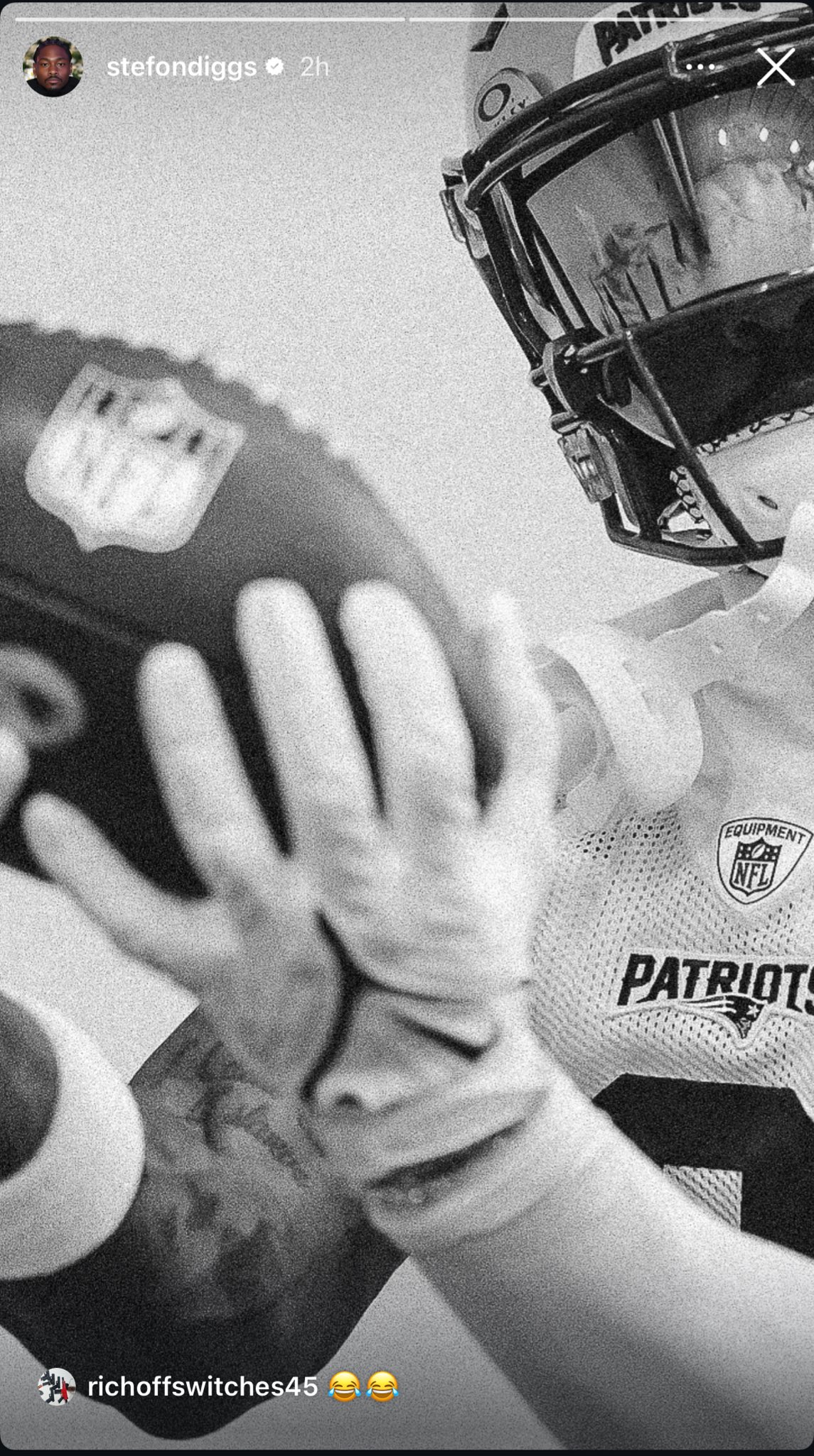 Stefon Diggs Responds To Offset’s Shade With A Photo Of Him Catching A Football